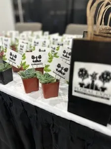CustomCupsNow.Com