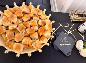 CustomCupsNow.Com - Custom Beverage Napkin