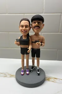 CustomCupsNow.Com - Custom Bobblehead