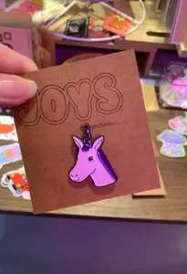 CustomCupsNow.Com - Soft Enamel Pin