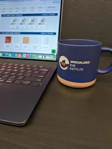 CustomCupsNow.Com