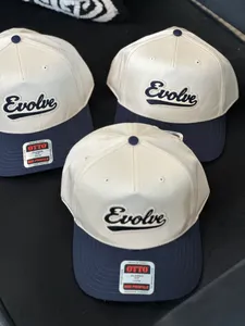 CustomCupsNow.Com - Embroidered Patches
