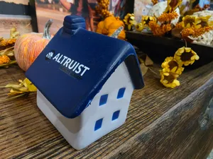 CustomCupsNow.Com