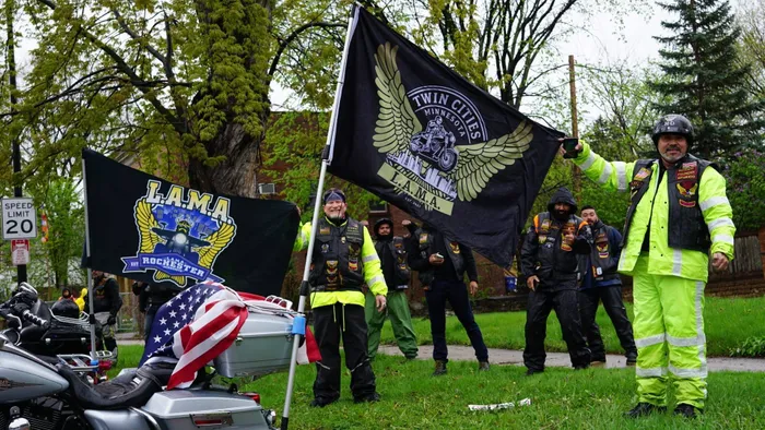 CustomCupsNow.Com - Custom Fabric Banners