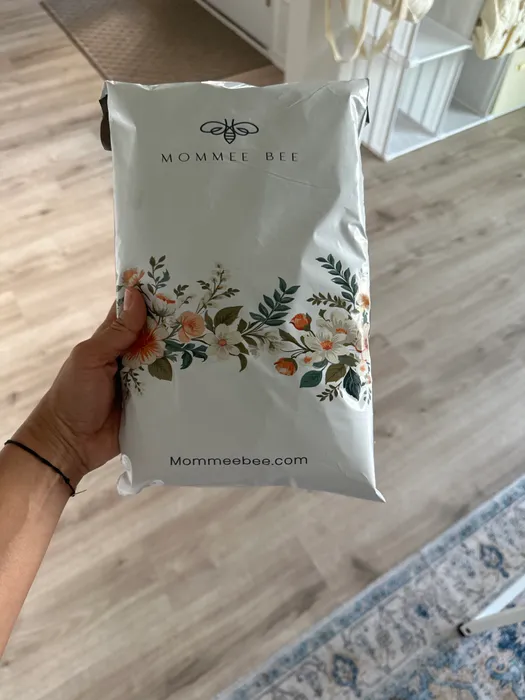 CustomCupsNow.Com - Custom Poly Mailer