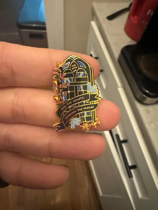 CustomCupsNow.Com - Hard Enamel Pin