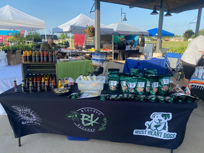 CustomCupsNow.Com - Custom Rectangle Table Covers