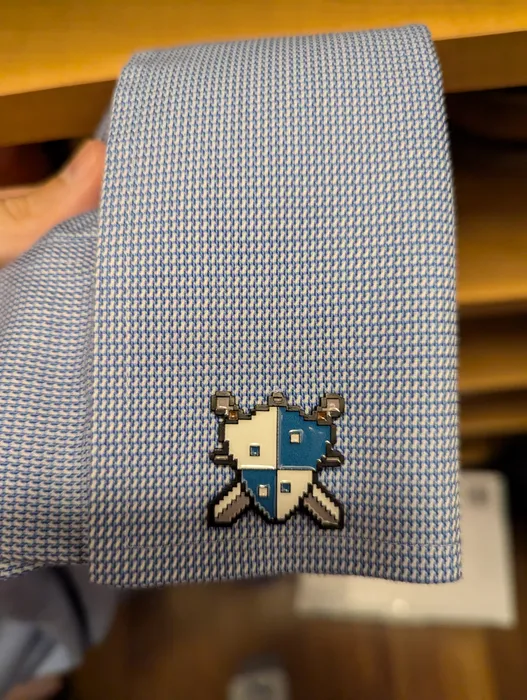 CustomCupsNow.Com - Soft Enamel Pin