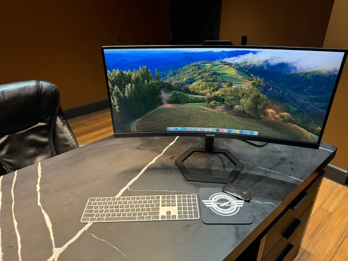 CustomCupsNow.Com - Custom Square Mouse Pad