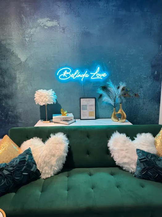 CustomCupsNow.Com - Custom Neon Sign