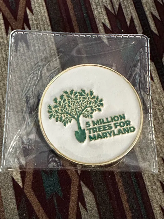 CustomCupsNow.Com - Soft Enamel Pin