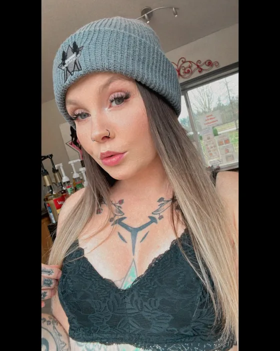 CustomCupsNow.Com - Aesthetic Acrylic Beanies