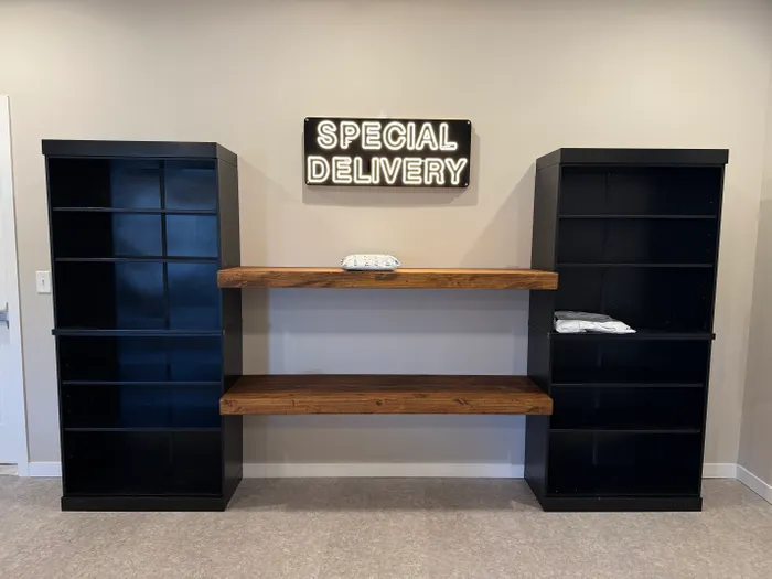 CustomCupsNow.Com - Custom Neon Sign