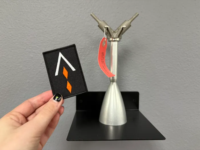 CustomCupsNow.Com - Embroidered Patches