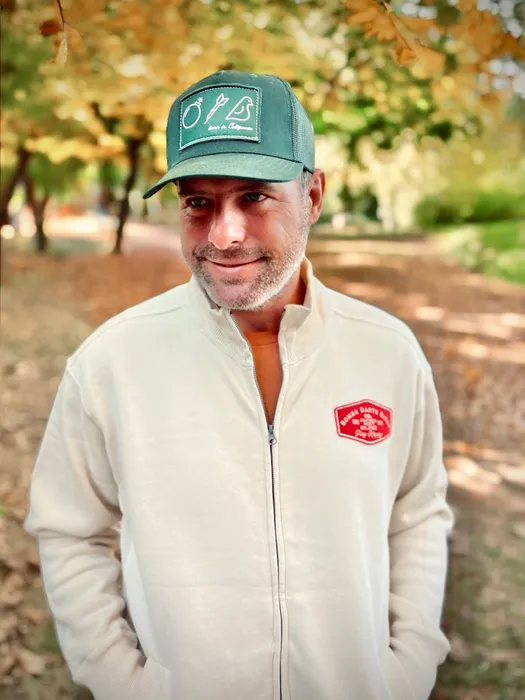 CustomCupsNow.Com - Embroidered Patches