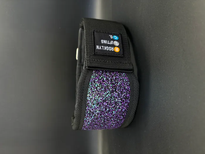 CustomCupsNow.Com - Embroidered Patches