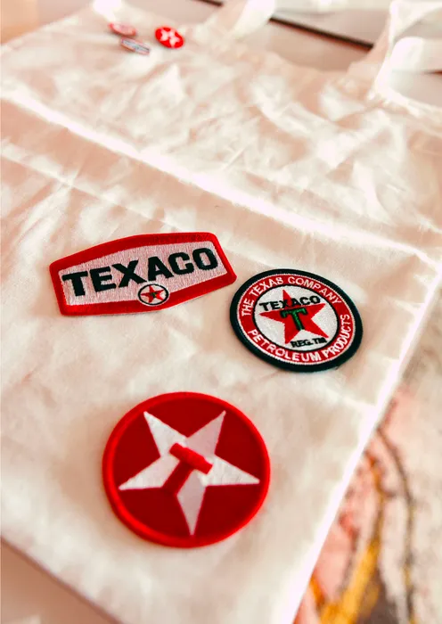 CustomCupsNow.Com - Embroidered Patches