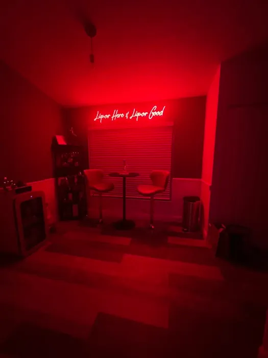 CustomCupsNow.Com - Custom Neon Sign