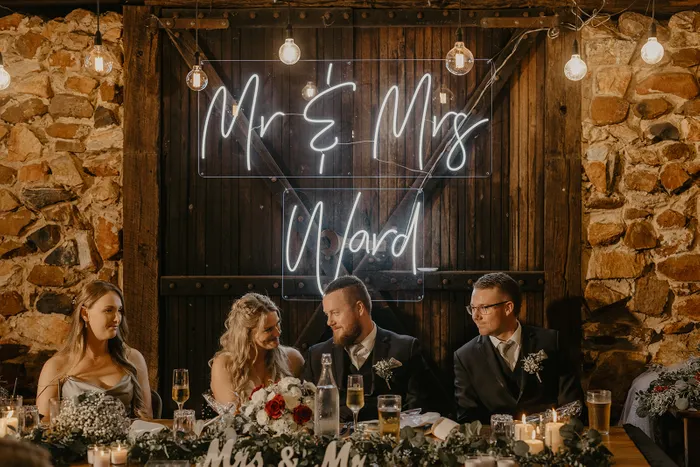 CustomCupsNow.Com - Custom Neon Sign