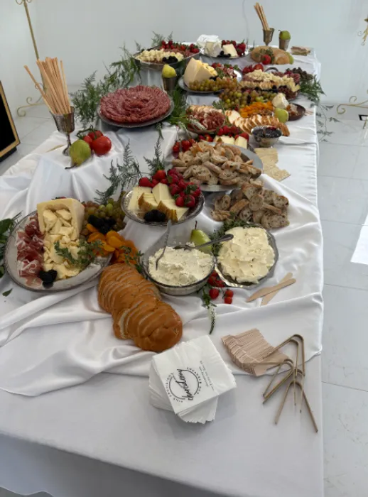 CustomCupsNow.Com - Custom Beverage Napkin