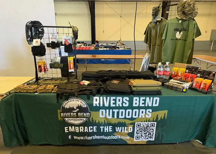 CustomCupsNow.Com - Custom Rectangle Table Covers