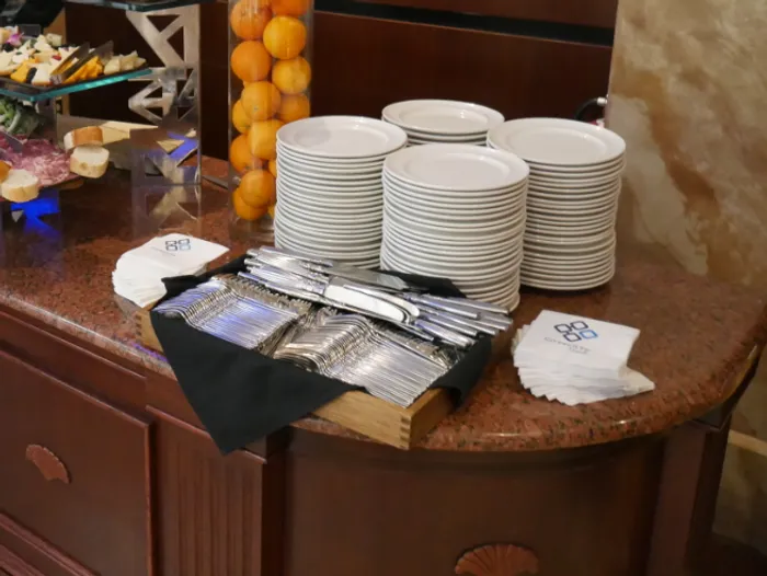 CustomCupsNow.Com - Custom Beverage Napkin