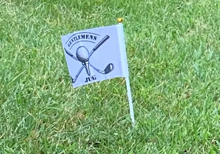 CustomCupsNow.Com - Custom Hand Flags