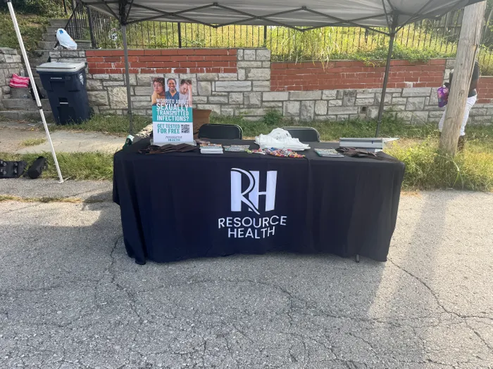 CustomCupsNow.Com - Custom Rectangle Table Covers