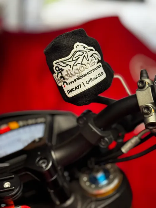 CustomCupsNow.Com - 3D Embroidered Patches Deal