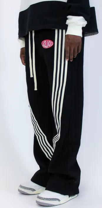 CustomCupsNow.Com - Embroidered Patches