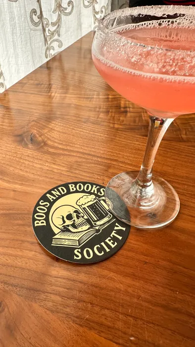 CustomCupsNow.Com - Paper Coasters