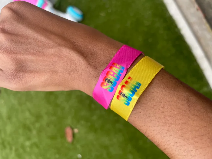 CustomCupsNow.Com - Full Color Satin Cloth Wristbands