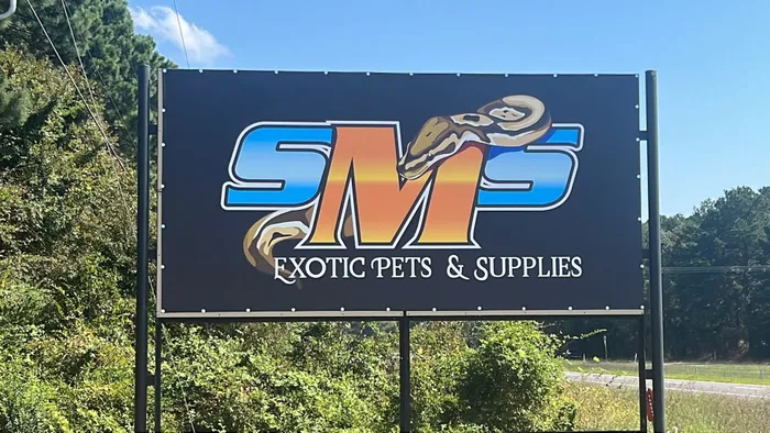 CustomCupsNow.Com - Custom Vinyl Banners