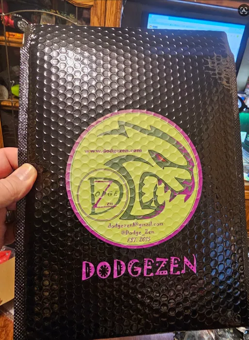 CustomCupsNow.Com - Custom Holographic Bubble Mailer