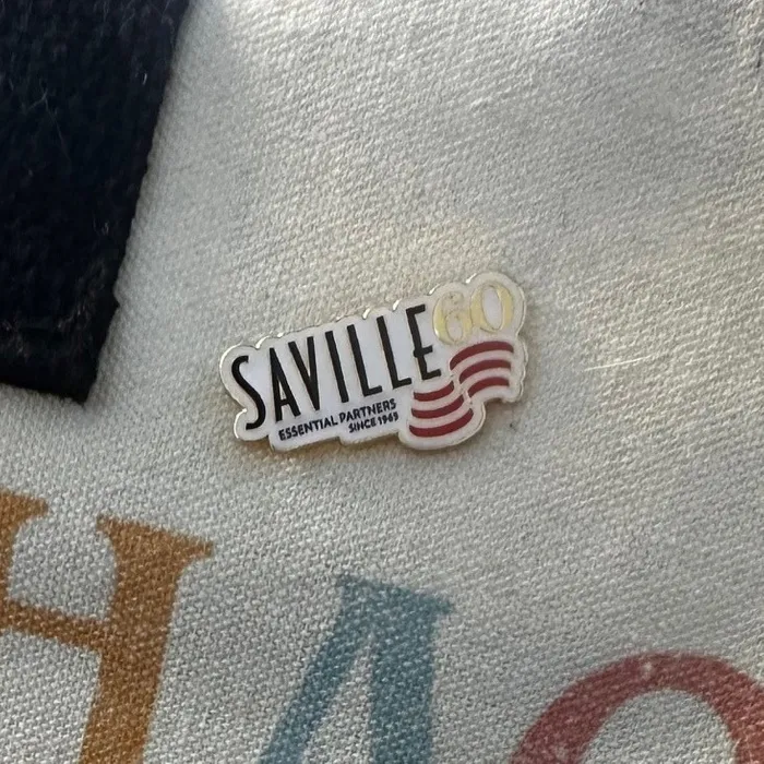 CustomCupsNow.Com - Hard Enamel Pin