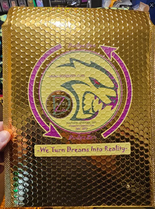 CustomCupsNow.Com - Custom Holographic Bubble Mailer