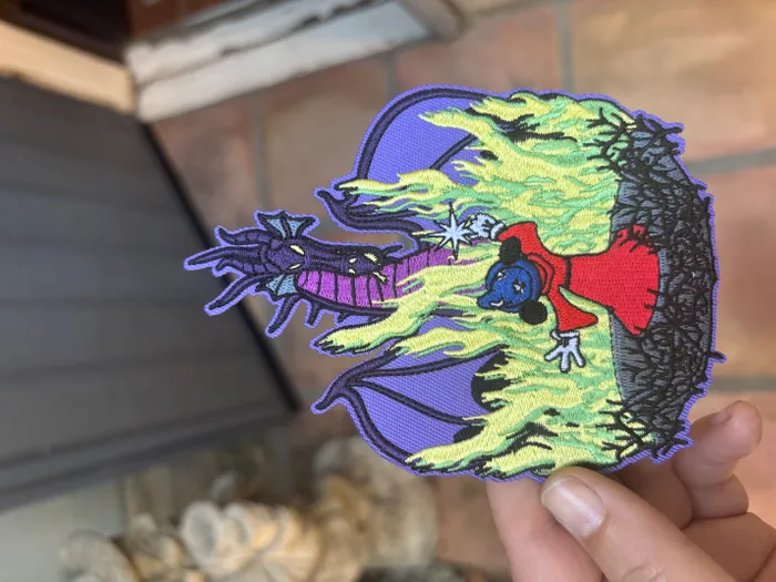 CustomCupsNow.Com - Embroidered Patches
