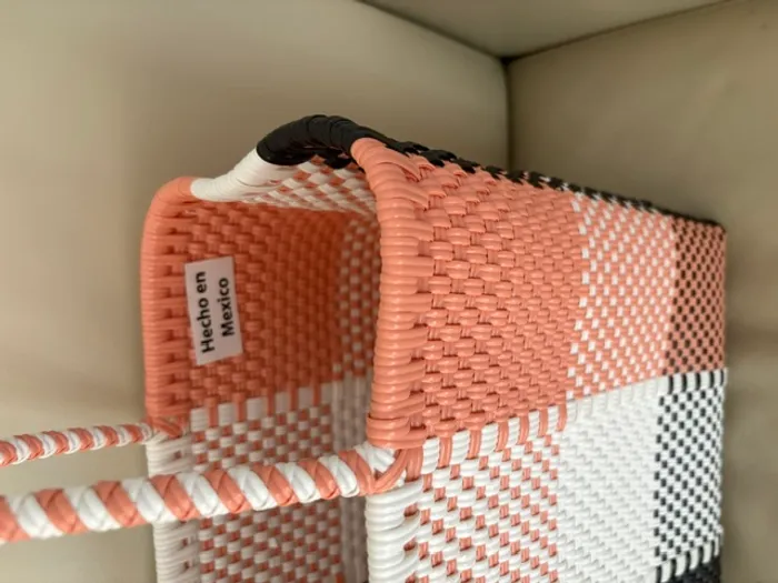 CustomCupsNow.Com