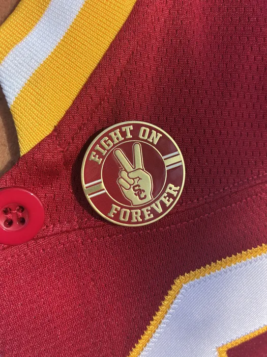 CustomCupsNow.Com - Hard Enamel Pin