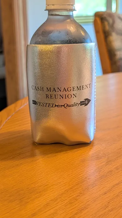 CustomCupsNow.Com - Metallic Collapsible