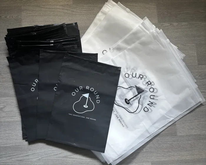 CustomCupsNow.Com - Zipper Frosted Bags