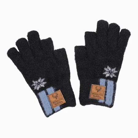 Impeccable Crystal Yarn Gloves - Custom Cups Now