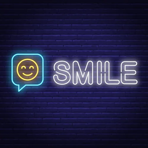 Smile Neon Sign - Custom Cups Now