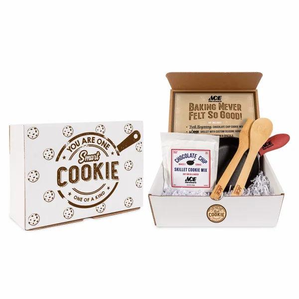 Fresh Beginnings Skillet Cookie Kit with Bamboo Cooking Utensils - Custom Cups Now
