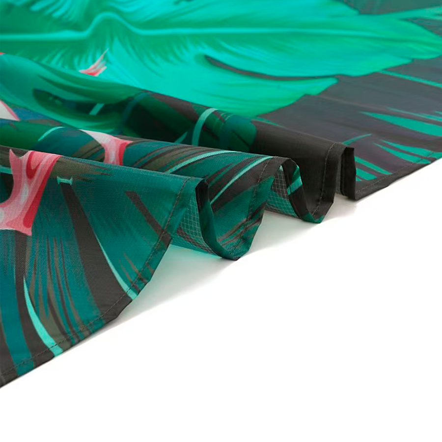 Compact Beach Mats - Custom Cups Now